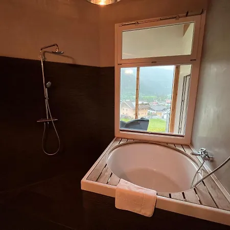 Armelen شقة اوتز